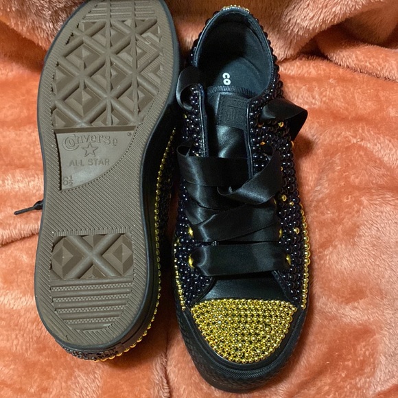 Customized Converse - Picture 6 of 6